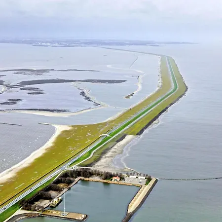 Near Marina * Nieuwpoort
